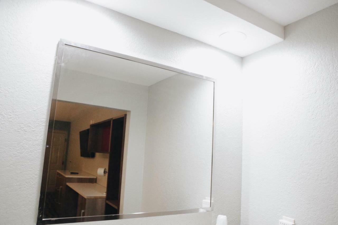 All Seasons Inn & Suites メンフィス エクステリア 写真