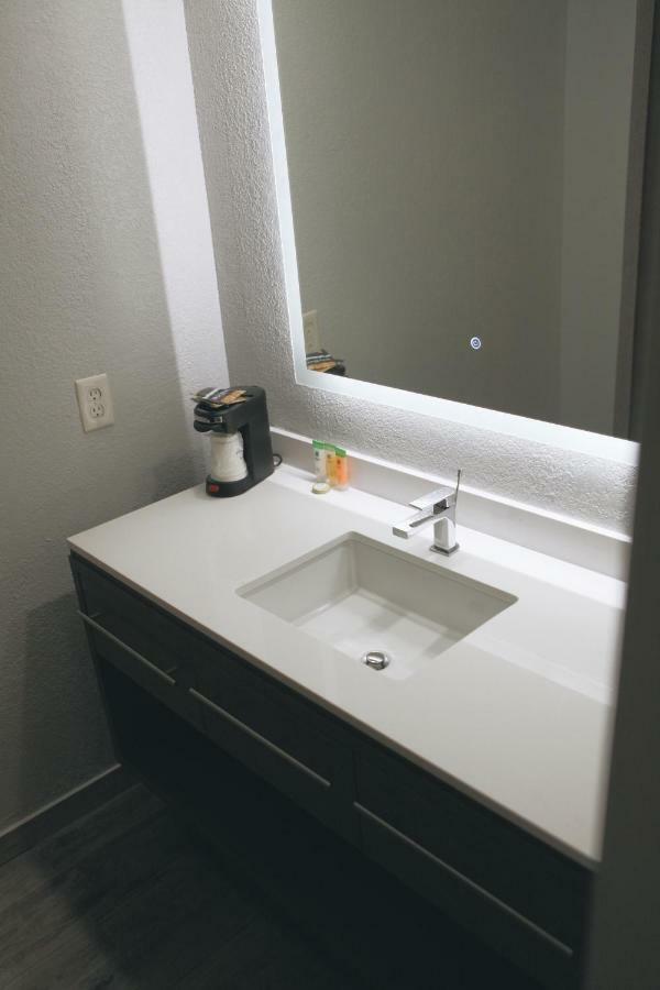 All Seasons Inn & Suites メンフィス エクステリア 写真